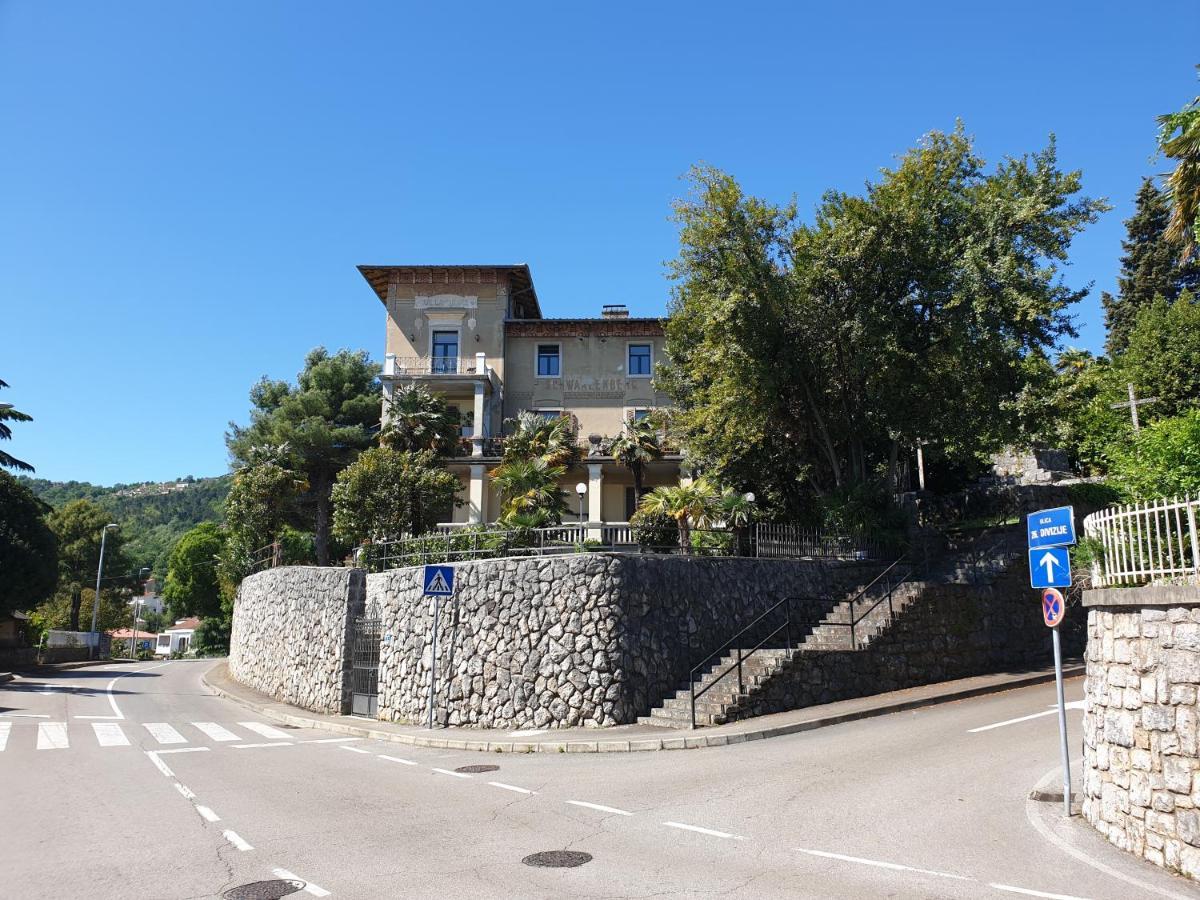 לובראן Villa Jure - Apartment Mirjana מראה חיצוני תמונה