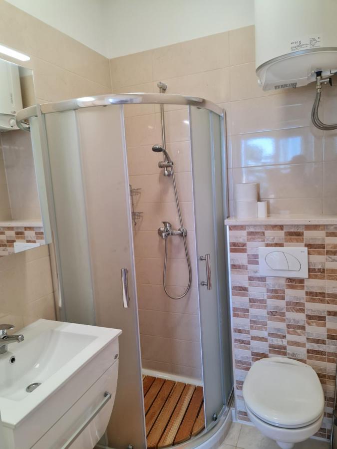 לובראן Villa Jure - Apartment Mirjana מראה חיצוני תמונה