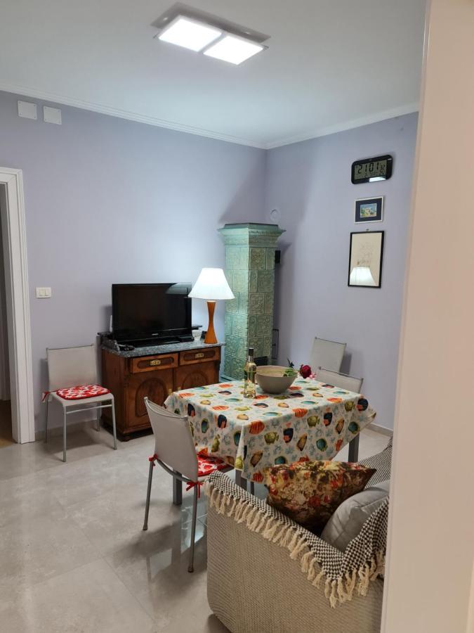 לובראן Villa Jure - Apartment Mirjana מראה חיצוני תמונה